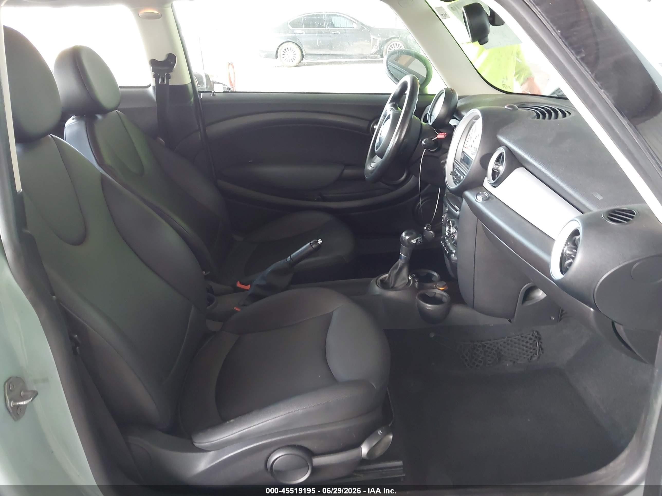 2013 Mini Hardtop Cooper Teal vin: WMWSU3C55DT678508