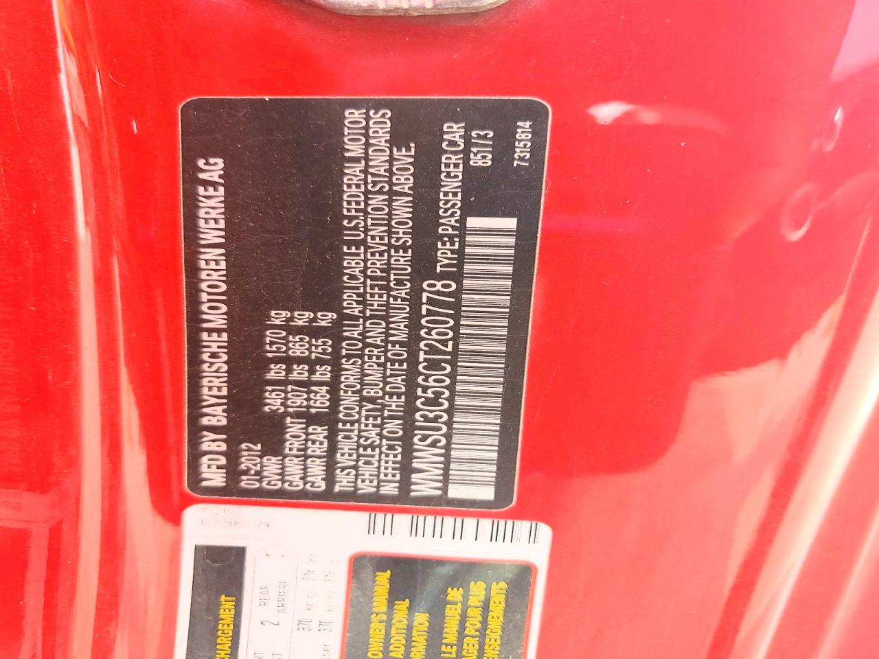 2012 Mini Cooper Red vin: WMWSU3C56CT260778