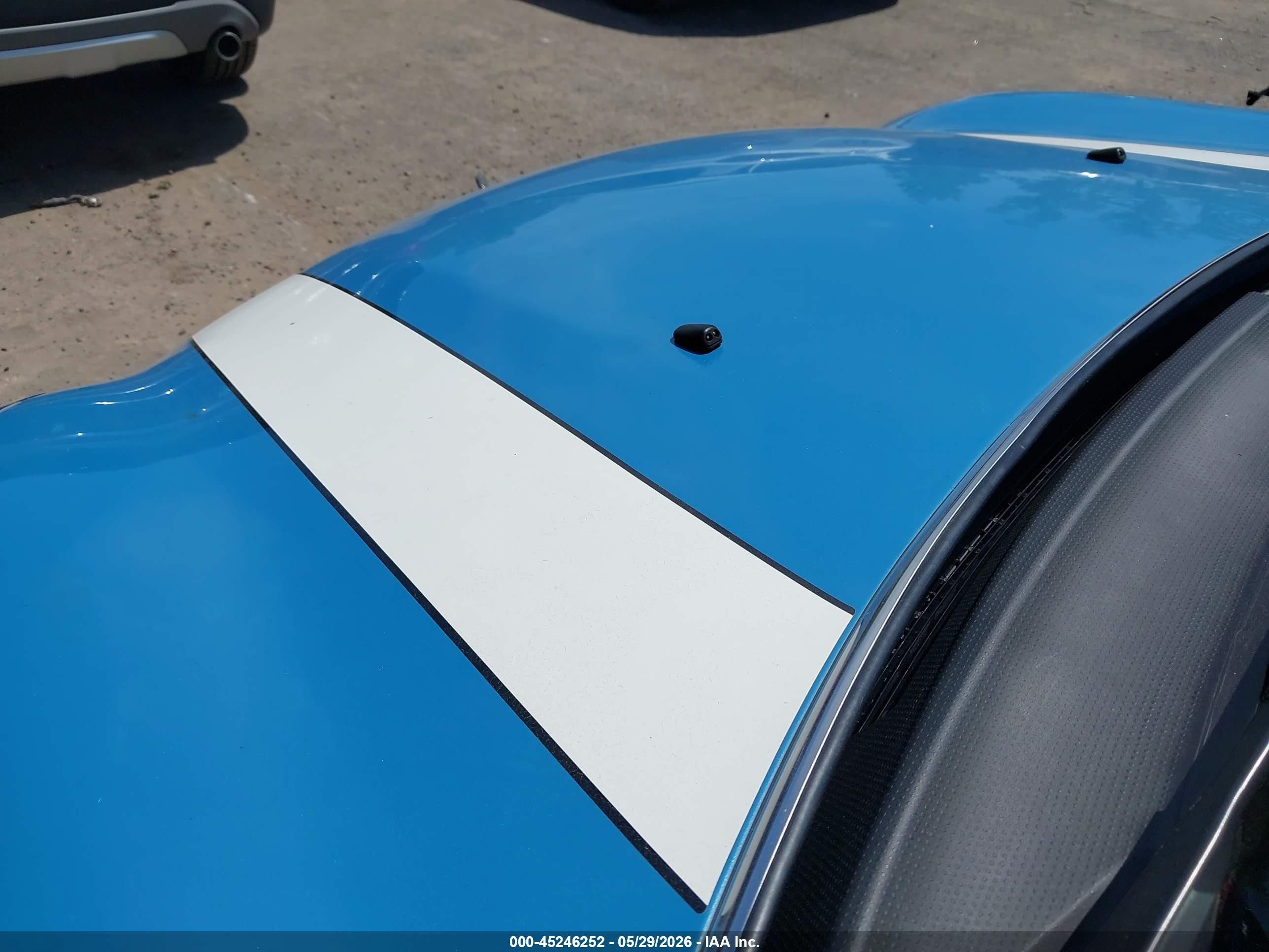 2013 Mini Hardtop Cooper Blue vin: WMWSU3C57DT685248