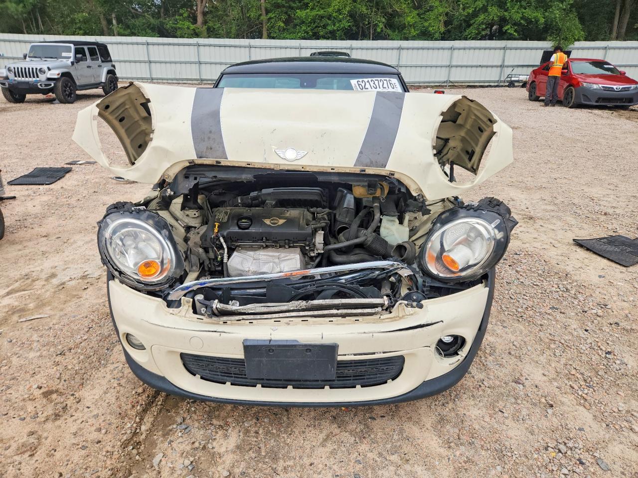 2013 Mini Cooper Белый vin: WMWSU3C58DT549498
