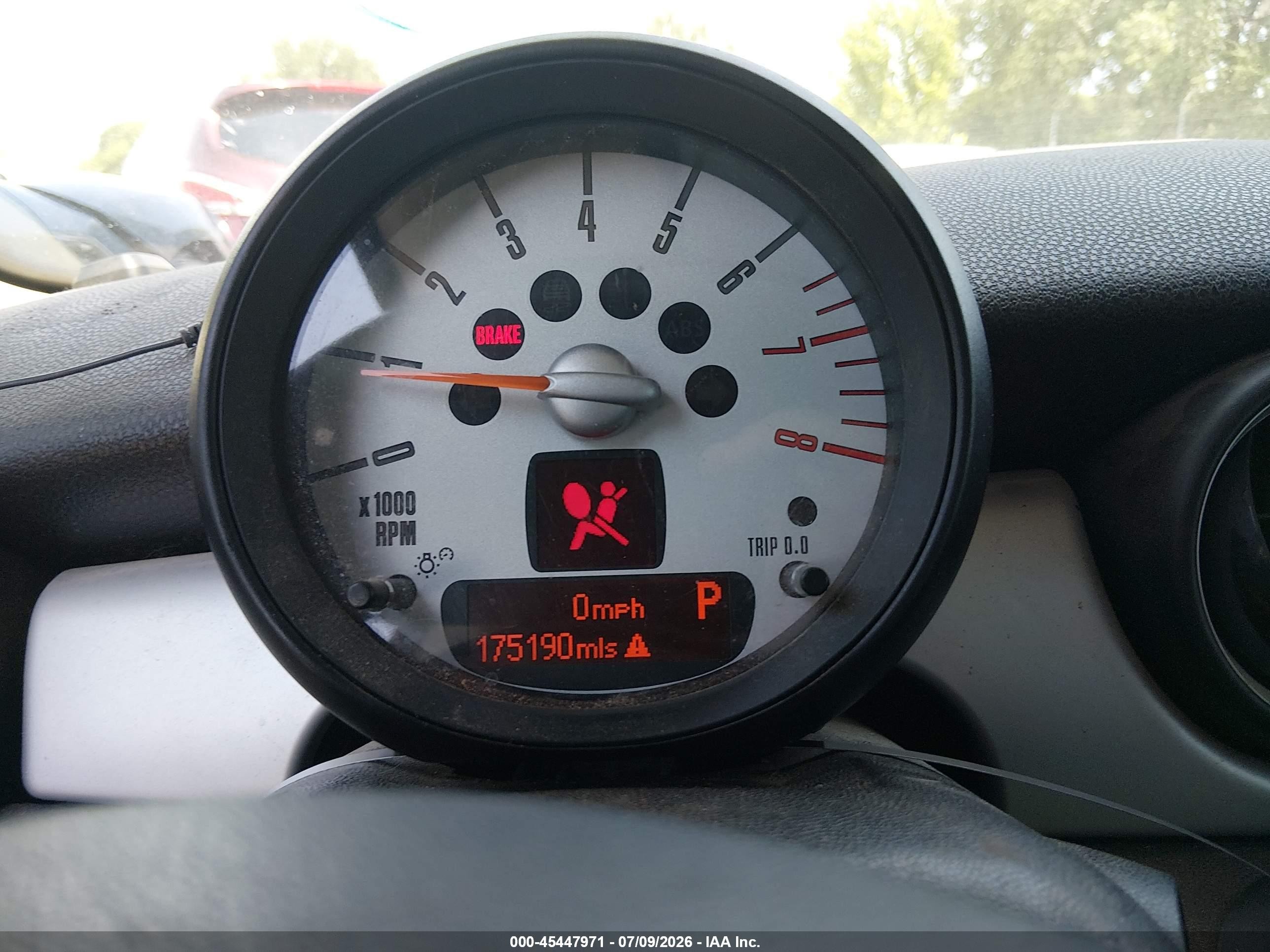 2013 Mini Hardtop Cooper Red vin: WMWSU3C58DT679054