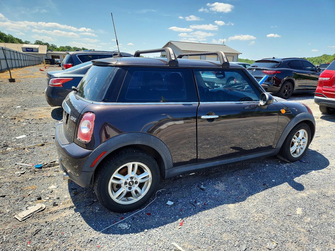 2013 Mini Cooper Purple vin: WMWSU3C59DT689267