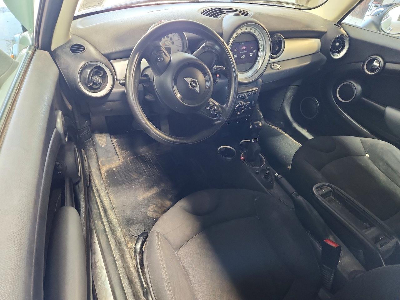2012 Mini Cooper Blue vin: WMWSU3C5XCT254790