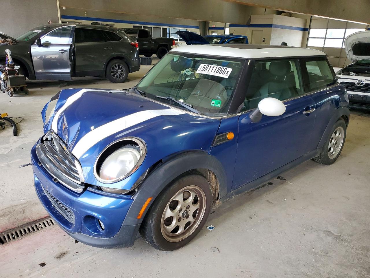 2012 Mini Cooper Blue vin: WMWSU3C5XCT541191