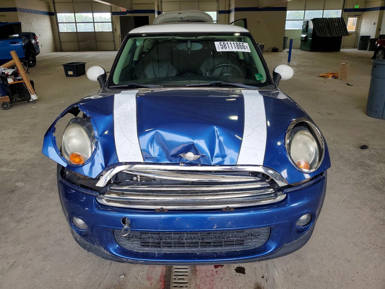 2012 Mini Cooper Blue vin: WMWSU3C5XCT541191