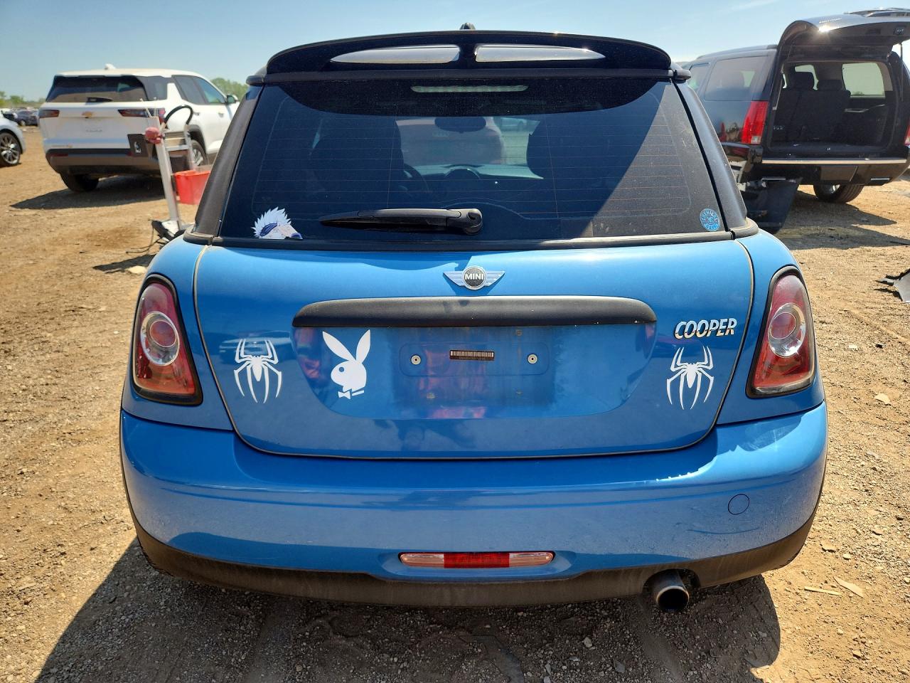 2012 Mini Cooper Blue vin: WMWSU3C5XCT542471