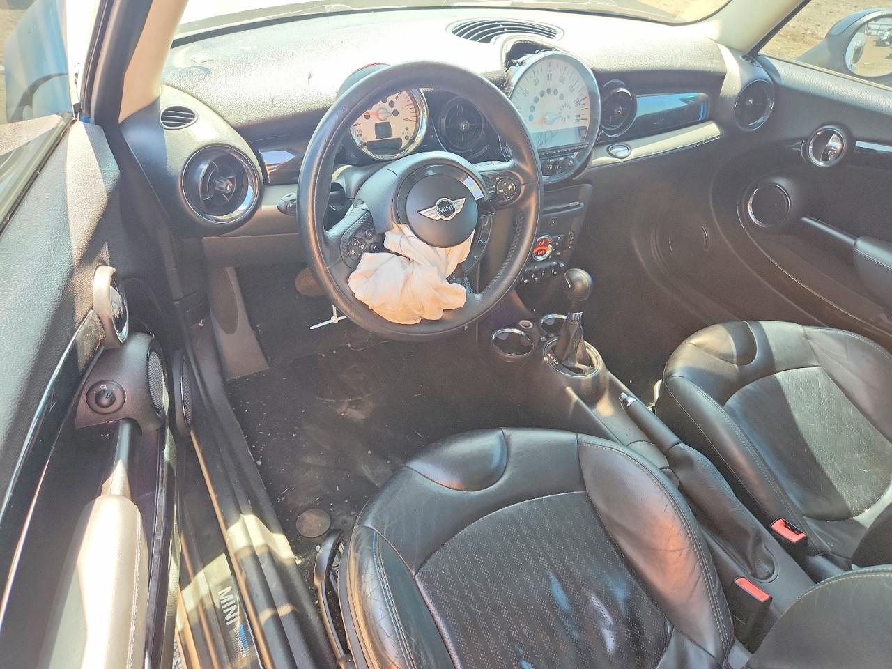 2012 Mini Cooper Blue vin: WMWSU3C5XCT542471