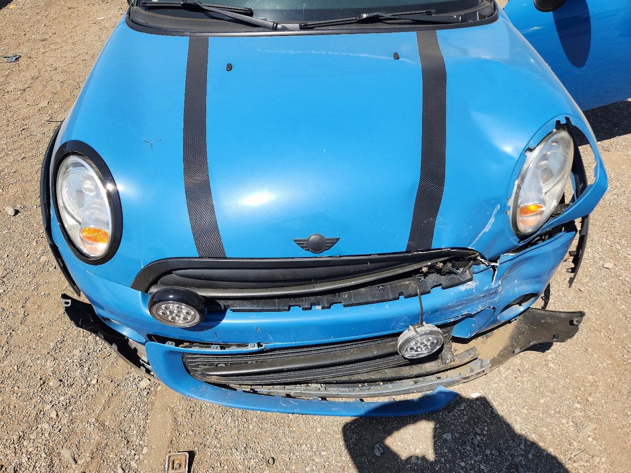 2012 Mini Cooper Blue vin: WMWSU3C5XCT542471