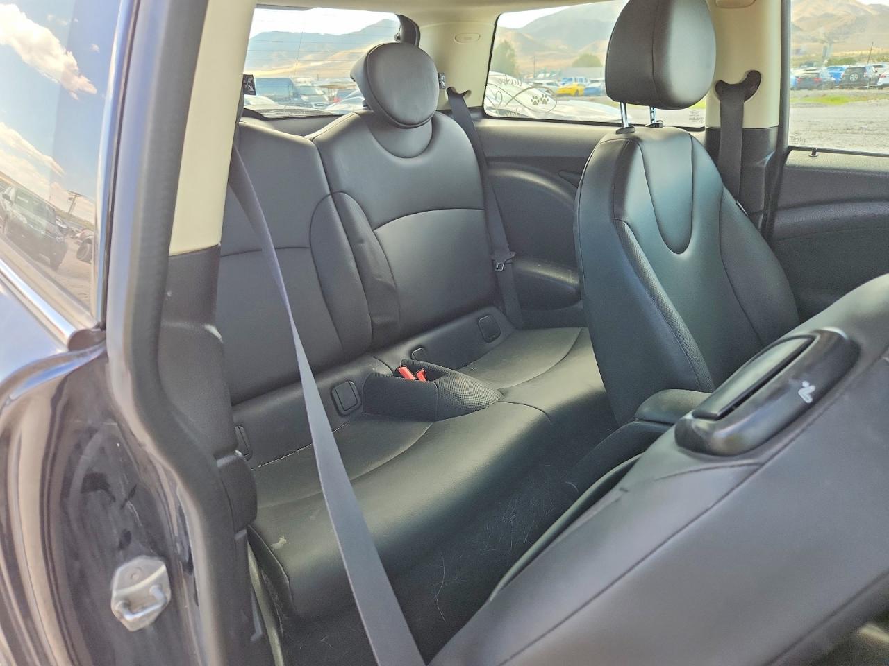 2012 Mini Cooper Black vin: WMWSU3C5XCT543748