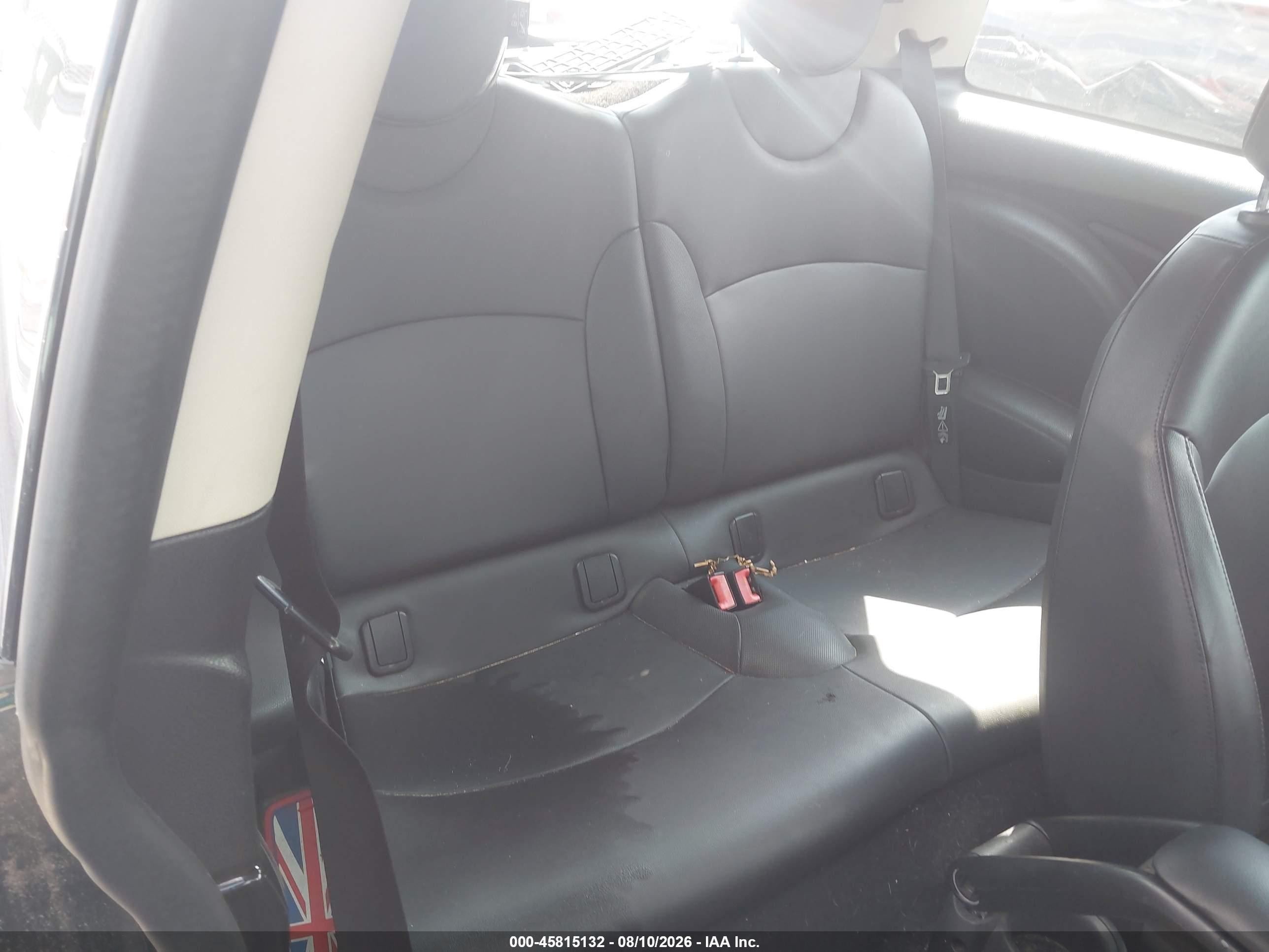 2011 Mini Cooper S   Зеленый vin: WMWSV3C50BTY13467