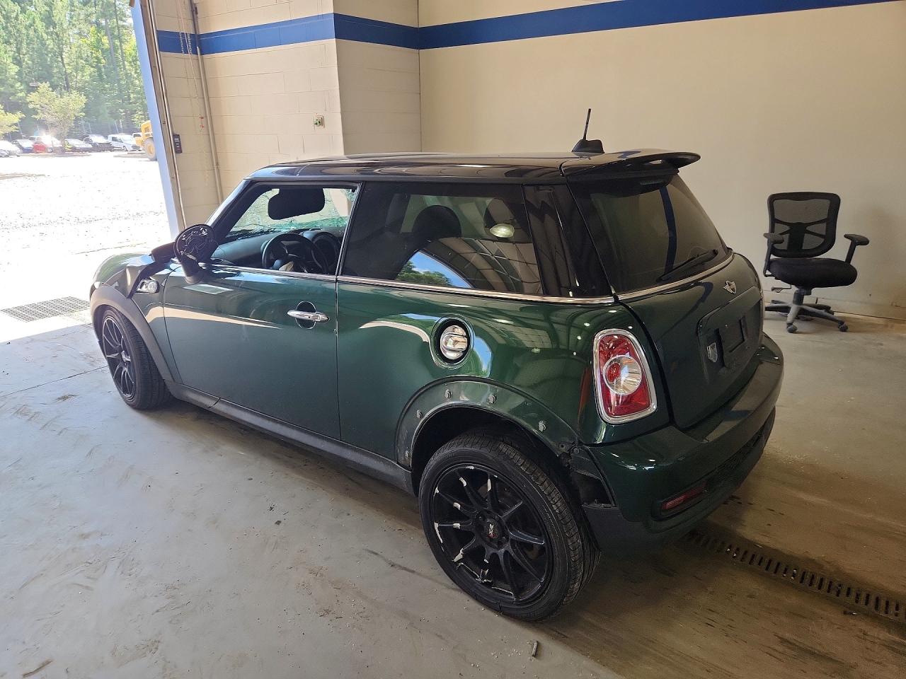 2012 Mini Cooper S Green vin: WMWSV3C50CTY28990