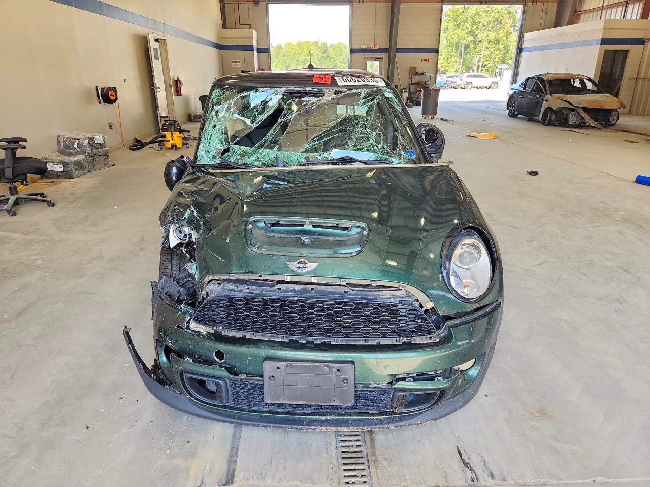 2012 Mini Cooper S Green vin: WMWSV3C50CTY28990