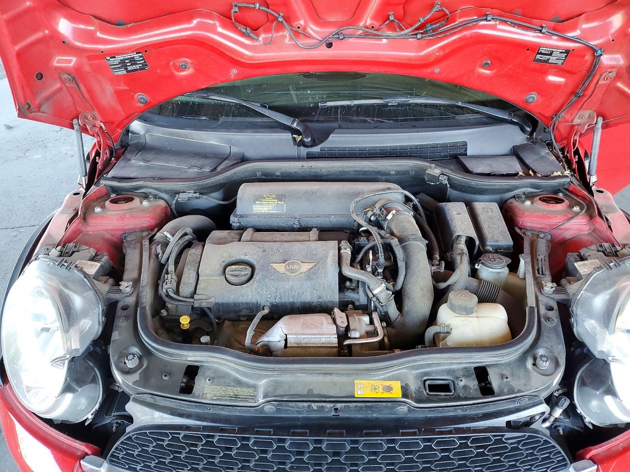 2013 Mini Cooper S Красный vin: WMWSV3C50DT396922