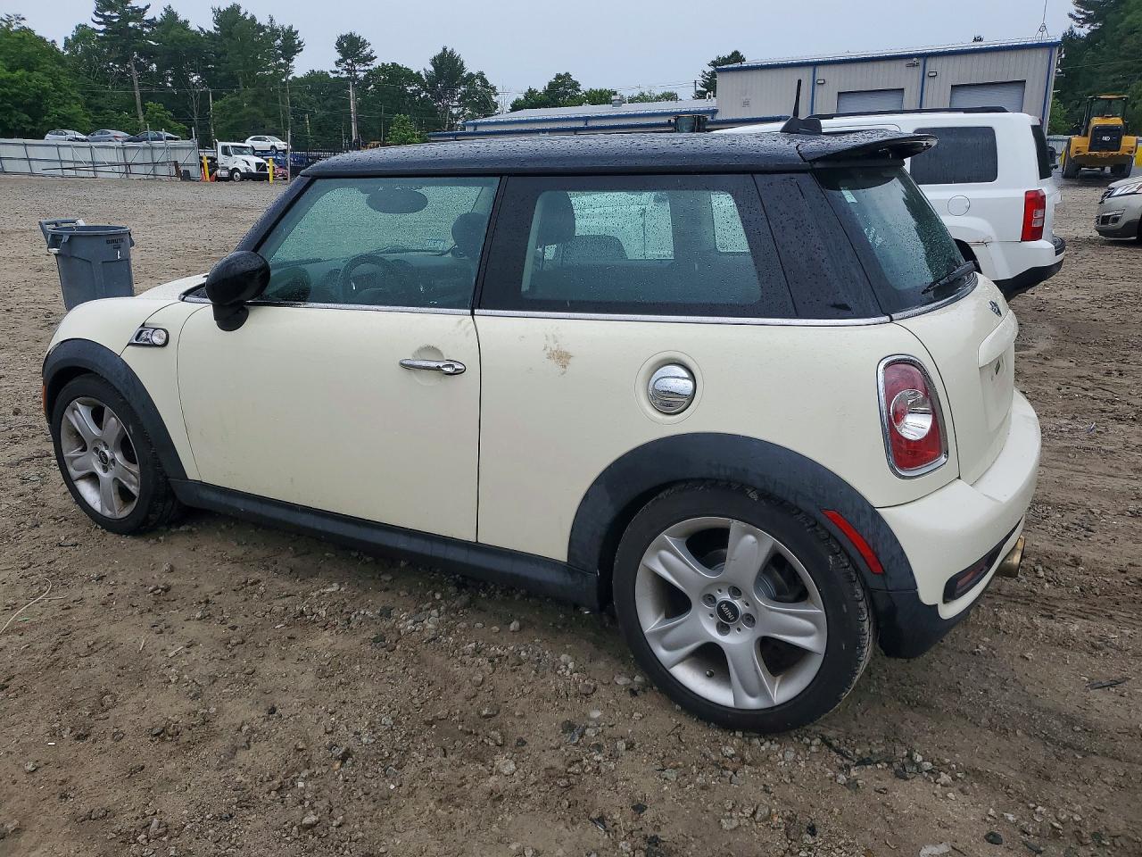 2011 Mini Cooper S Cream vin: WMWSV3C51BTY10691