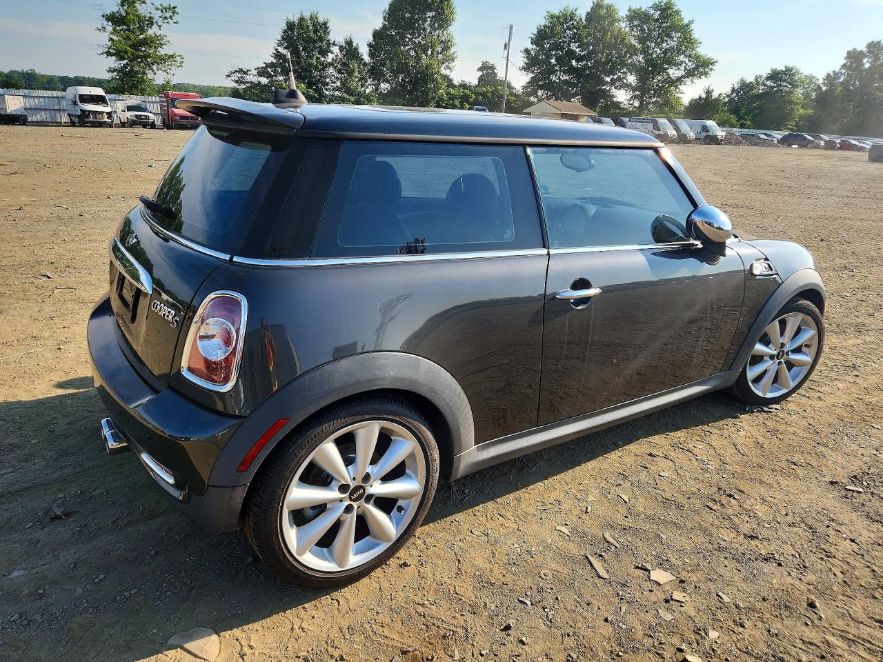 2011 Mini Cooper-s Gray vin: WMWSV3C51BTY15549