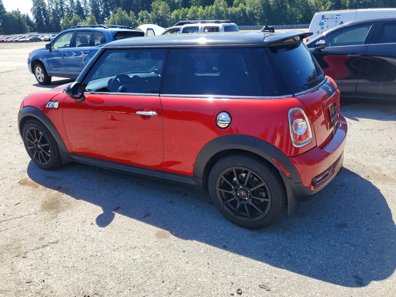 2012 Mini Cooper S Красный vin: WMWSV3C51CT385667