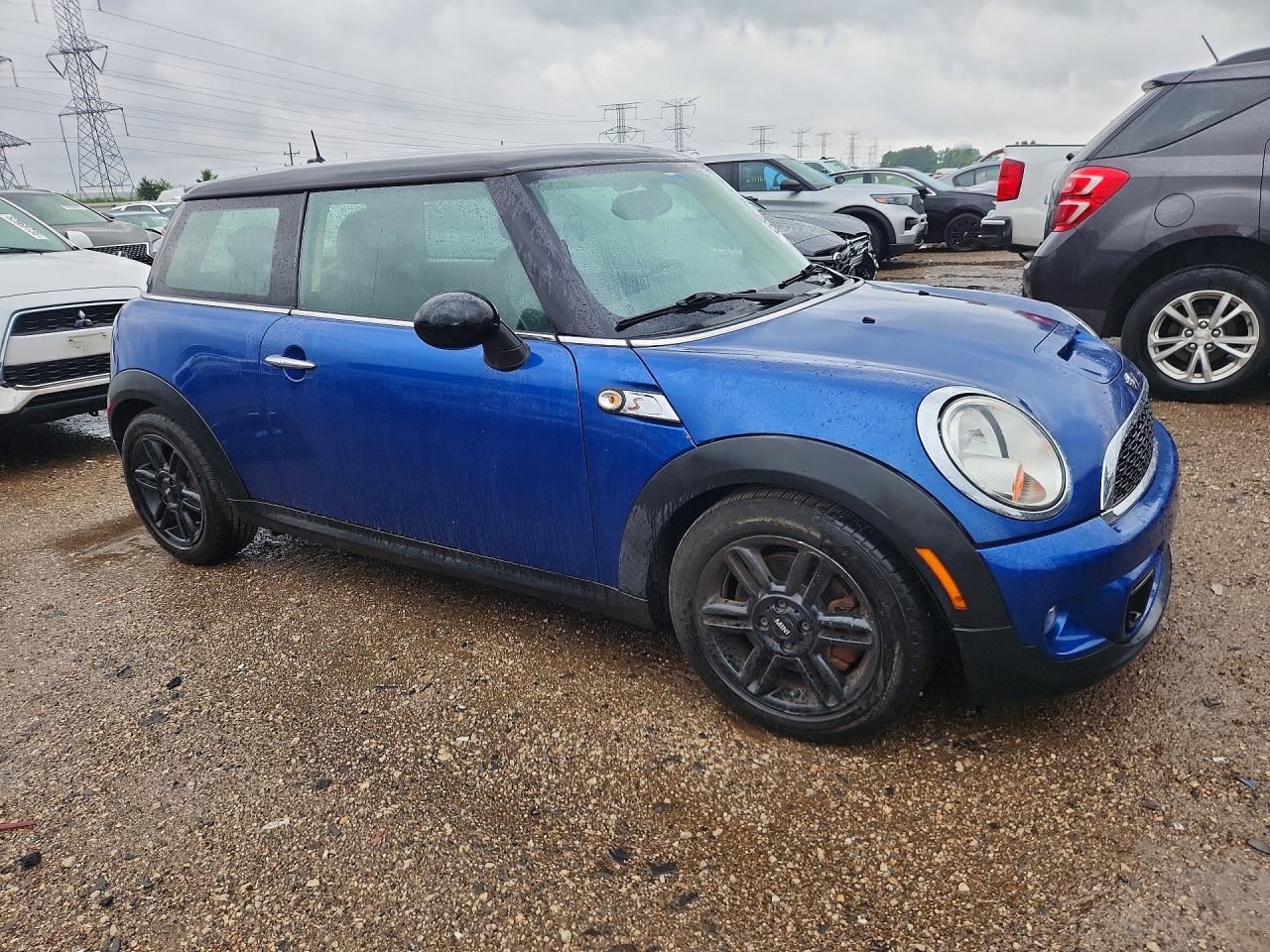 2012 Mini Cooper S Blue vin: WMWSV3C51CT387936