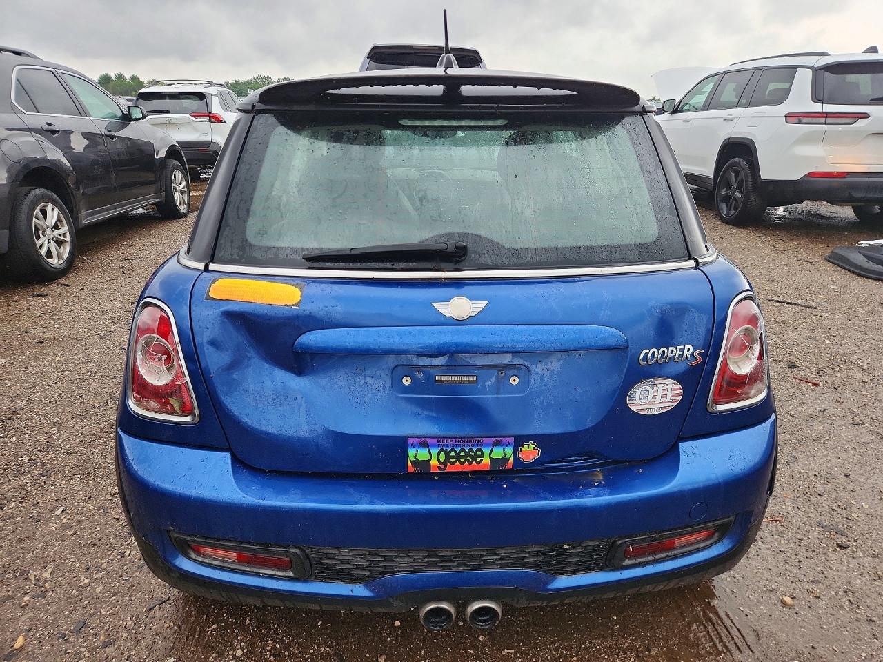 2012 Mini Cooper S Blue vin: WMWSV3C51CT387936