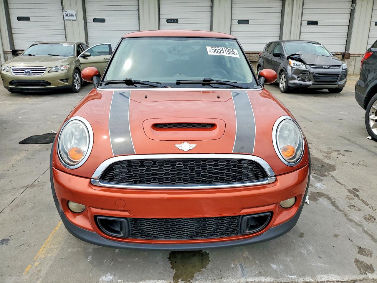 2012 Mini Cooper S Orange vin: WMWSV3C51CTY18047