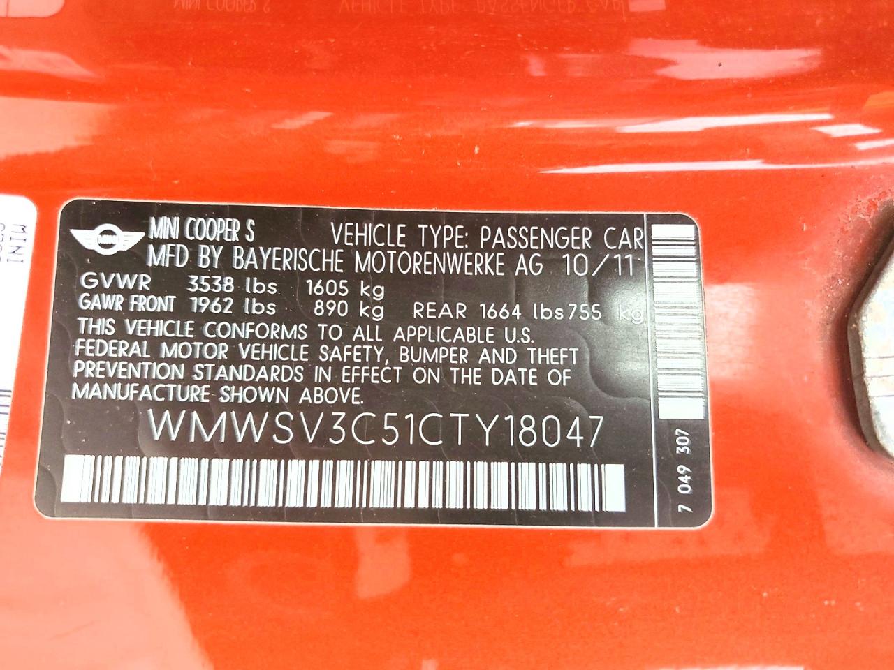 2012 Mini Cooper S Orange vin: WMWSV3C51CTY18047