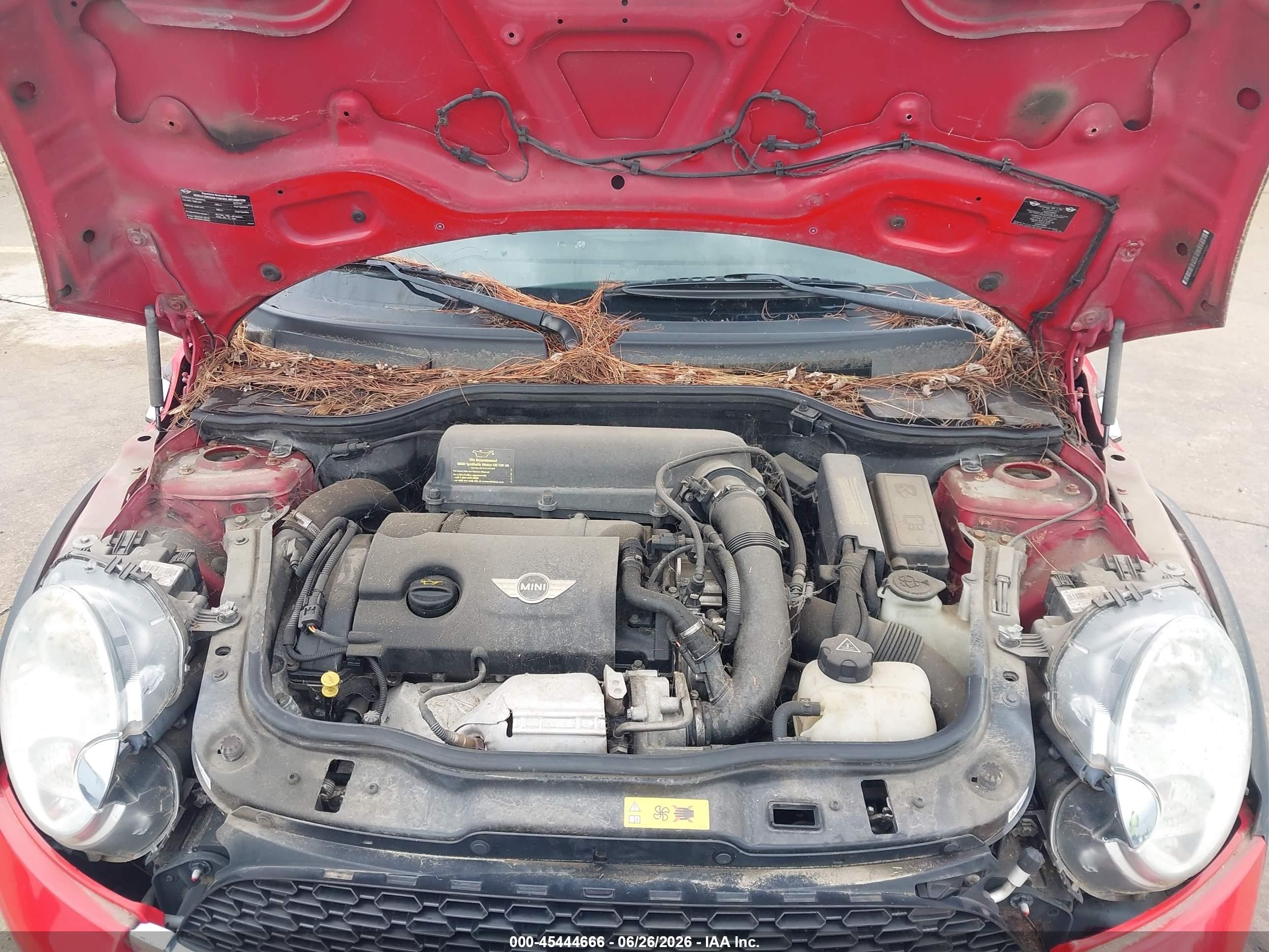 2012 Mini Cooper S   Red vin: WMWSV3C51CTY19148