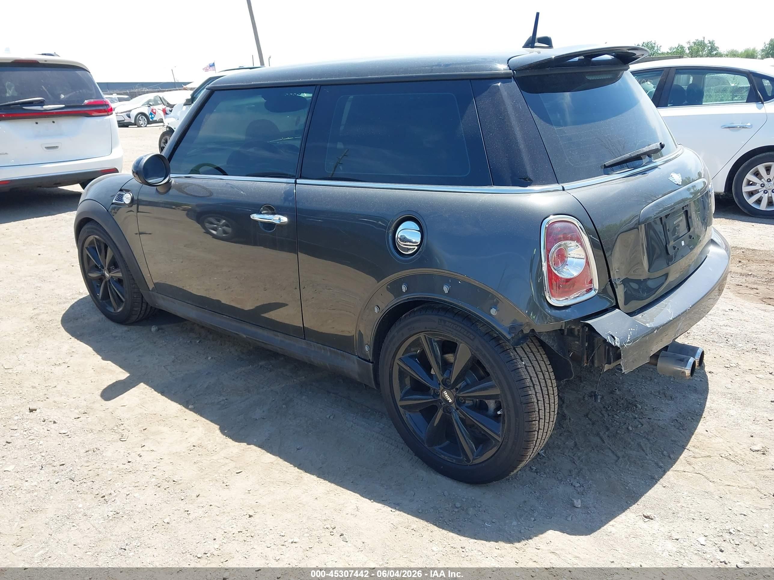 2012 Mini Cooper S   Green vin: WMWSV3C51CTY27024