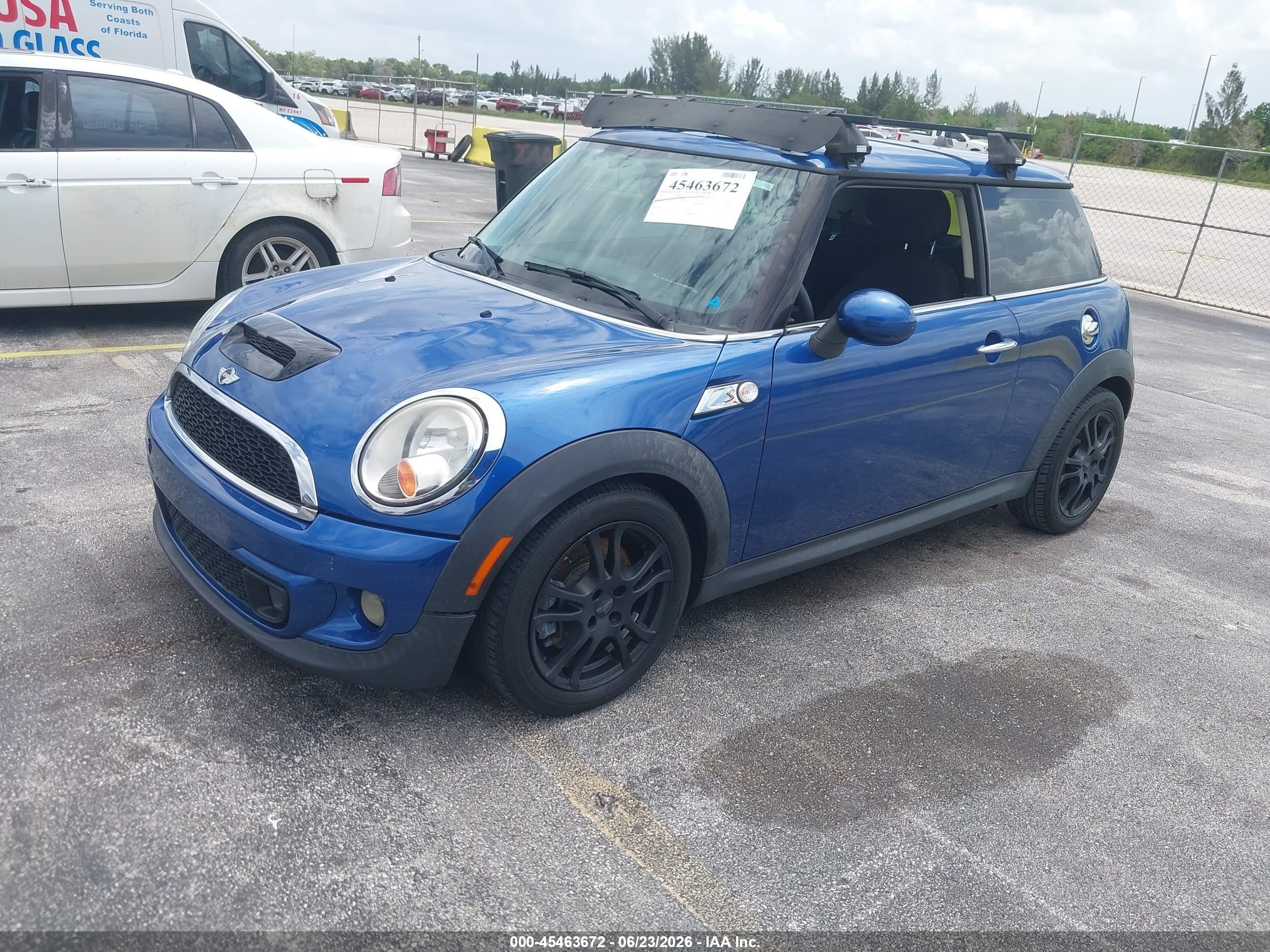 2013 Mini Hardtop Cooper S Blue vin: WMWSV3C51DT391938