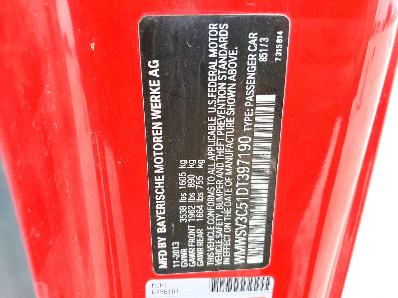 2013 Mini Cooper S Red vin: WMWSV3C51DT397190