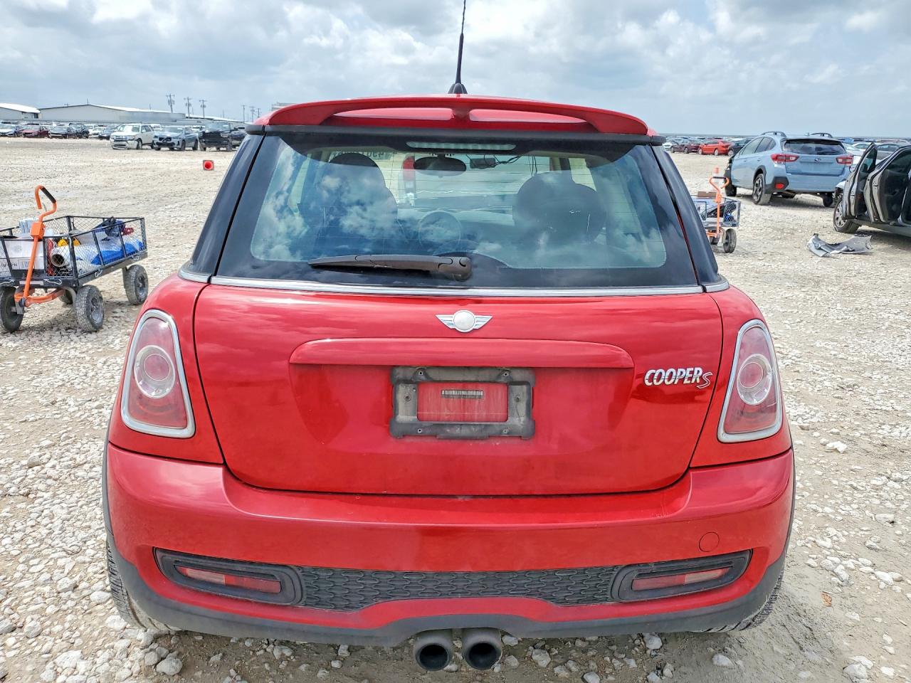 2013 Mini Cooper S Red vin: WMWSV3C51DT397190