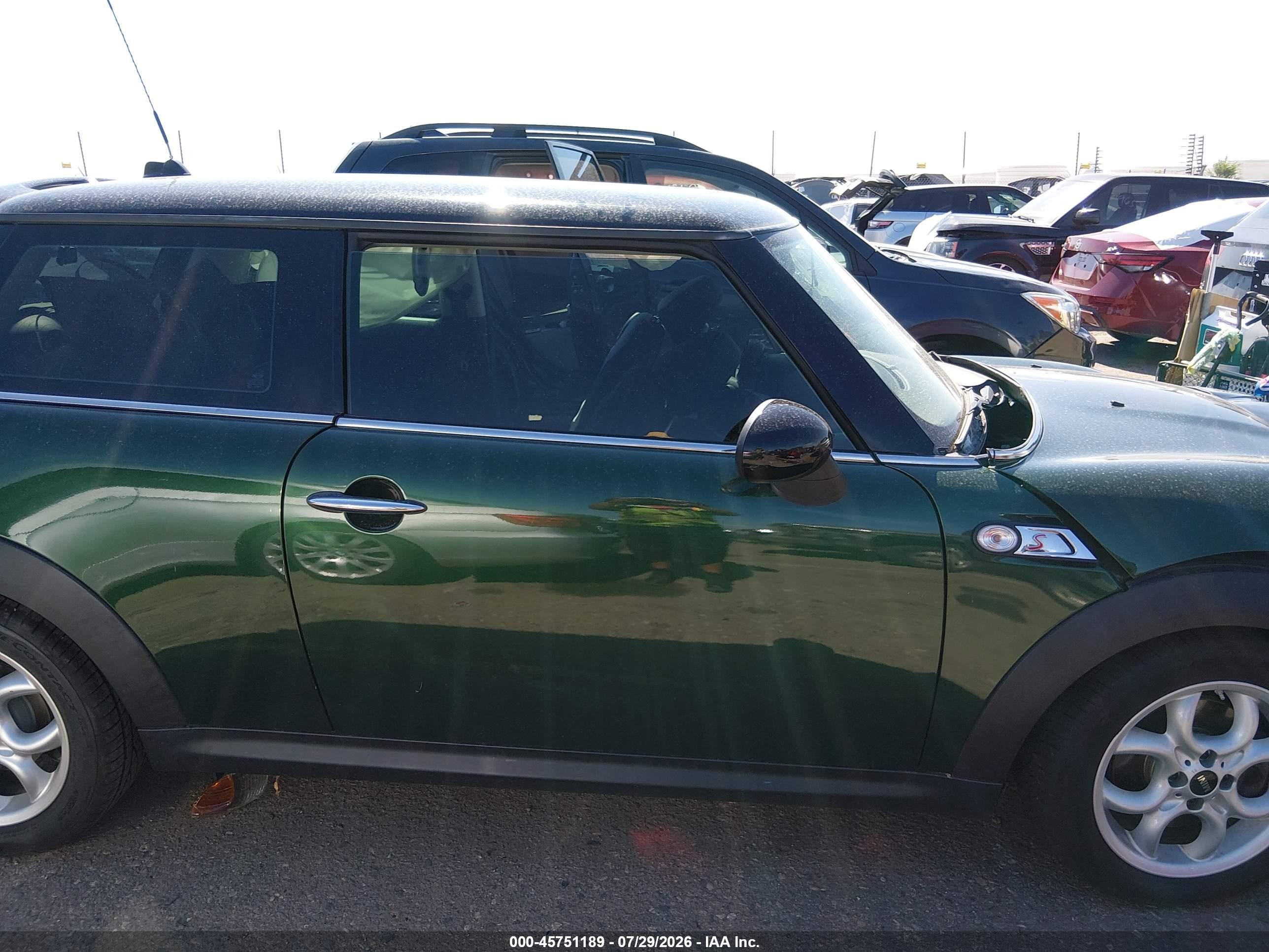 2011 Mini Cooper S   Green vin: WMWSV3C52BTY13258