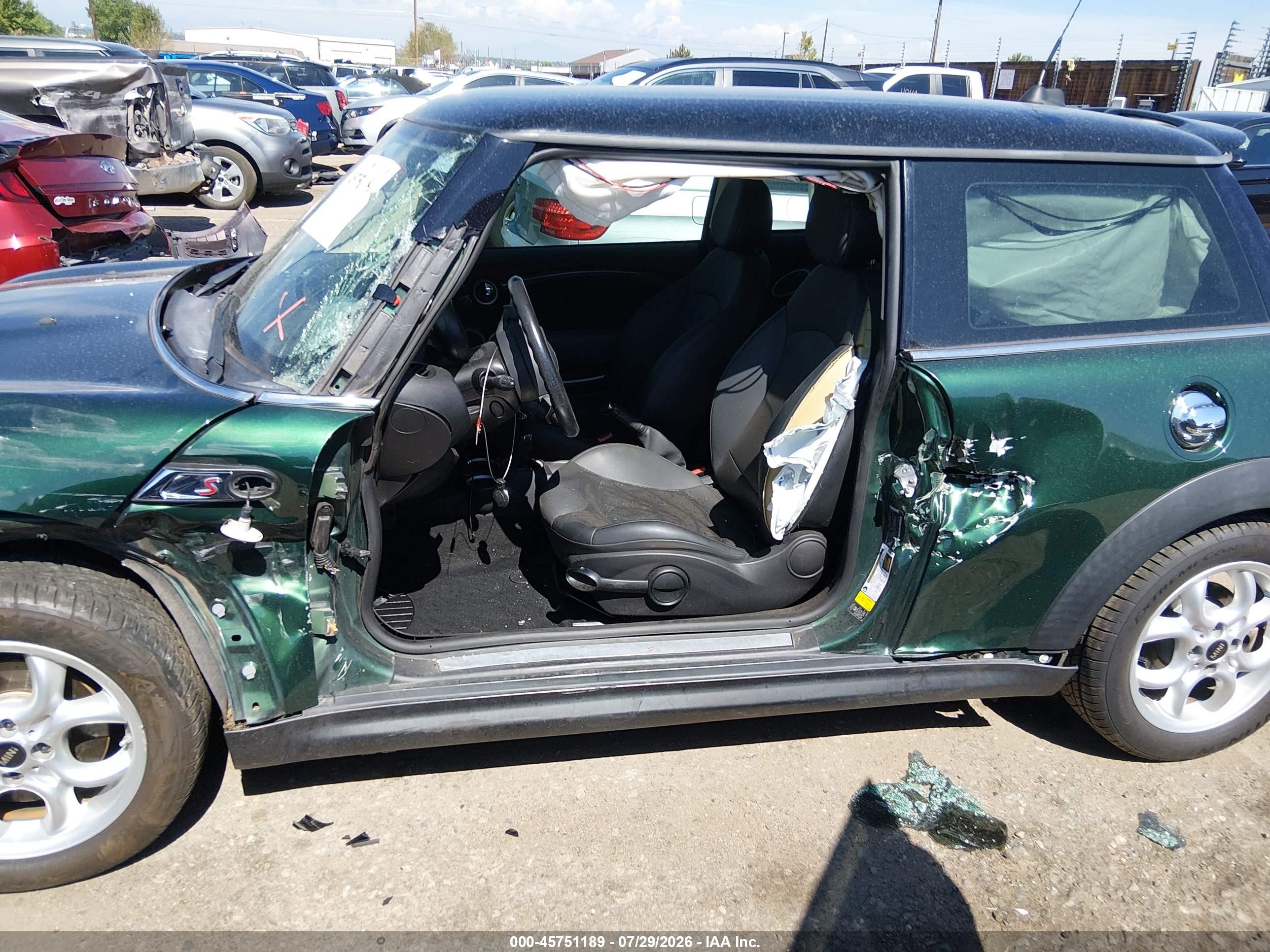 2011 Mini Cooper S   Green vin: WMWSV3C52BTY13258