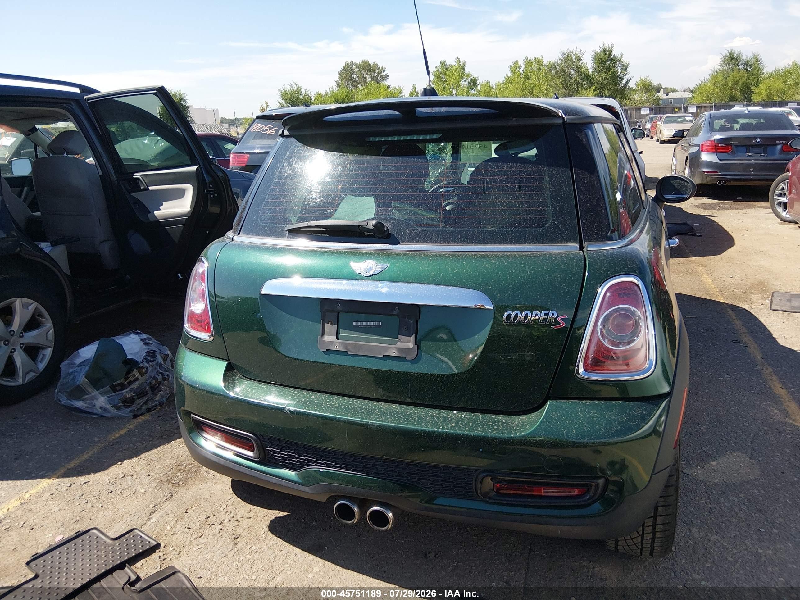 2011 Mini Cooper S   Green vin: WMWSV3C52BTY13258