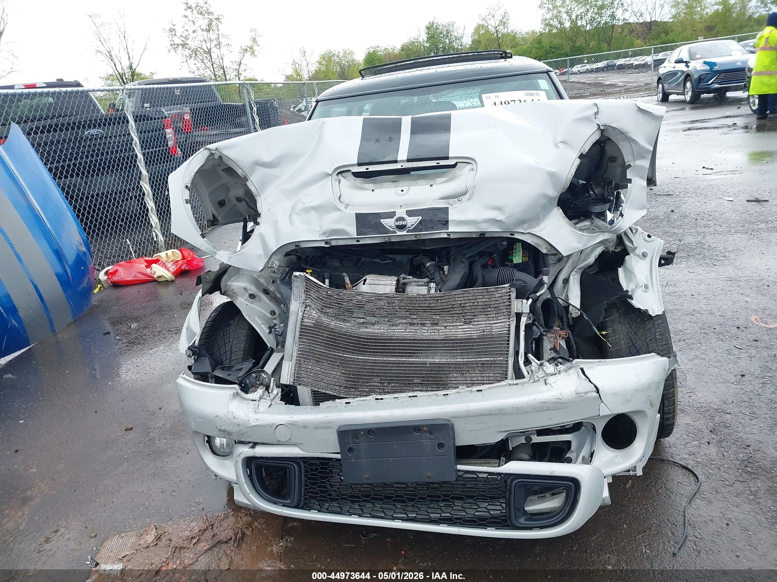 2012 Mini Cooper S   White vin: WMWSV3C52CTY29025