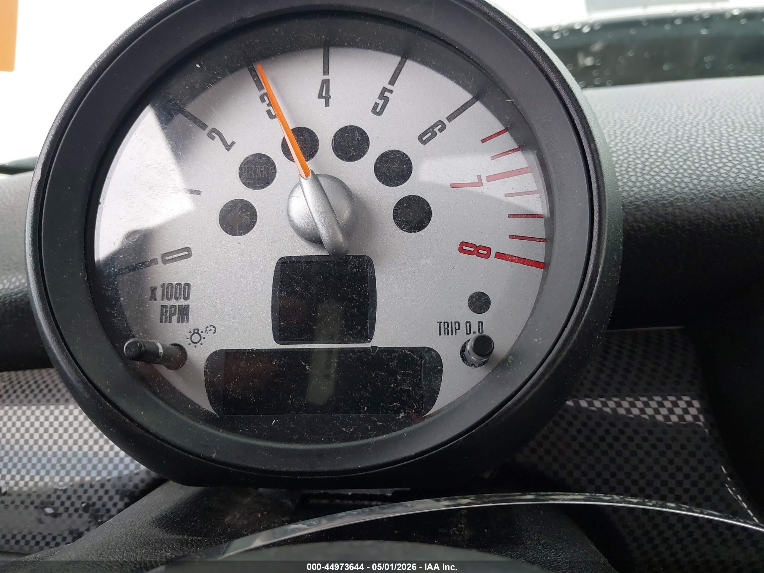 2012 Mini Cooper S   White vin: WMWSV3C52CTY29025