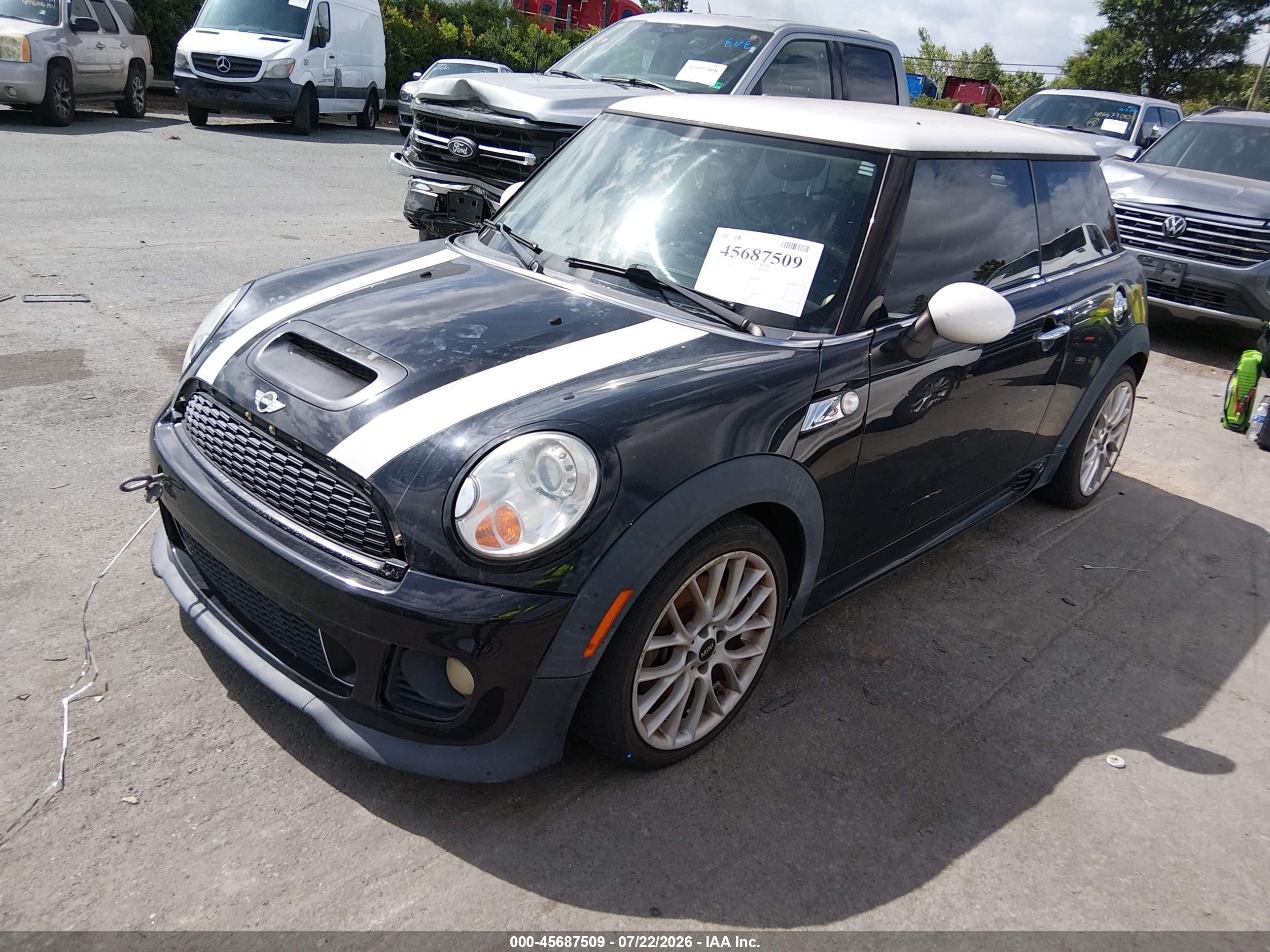 2012 Mini Cooper S   Черный vin: WMWSV3C52CTY29798