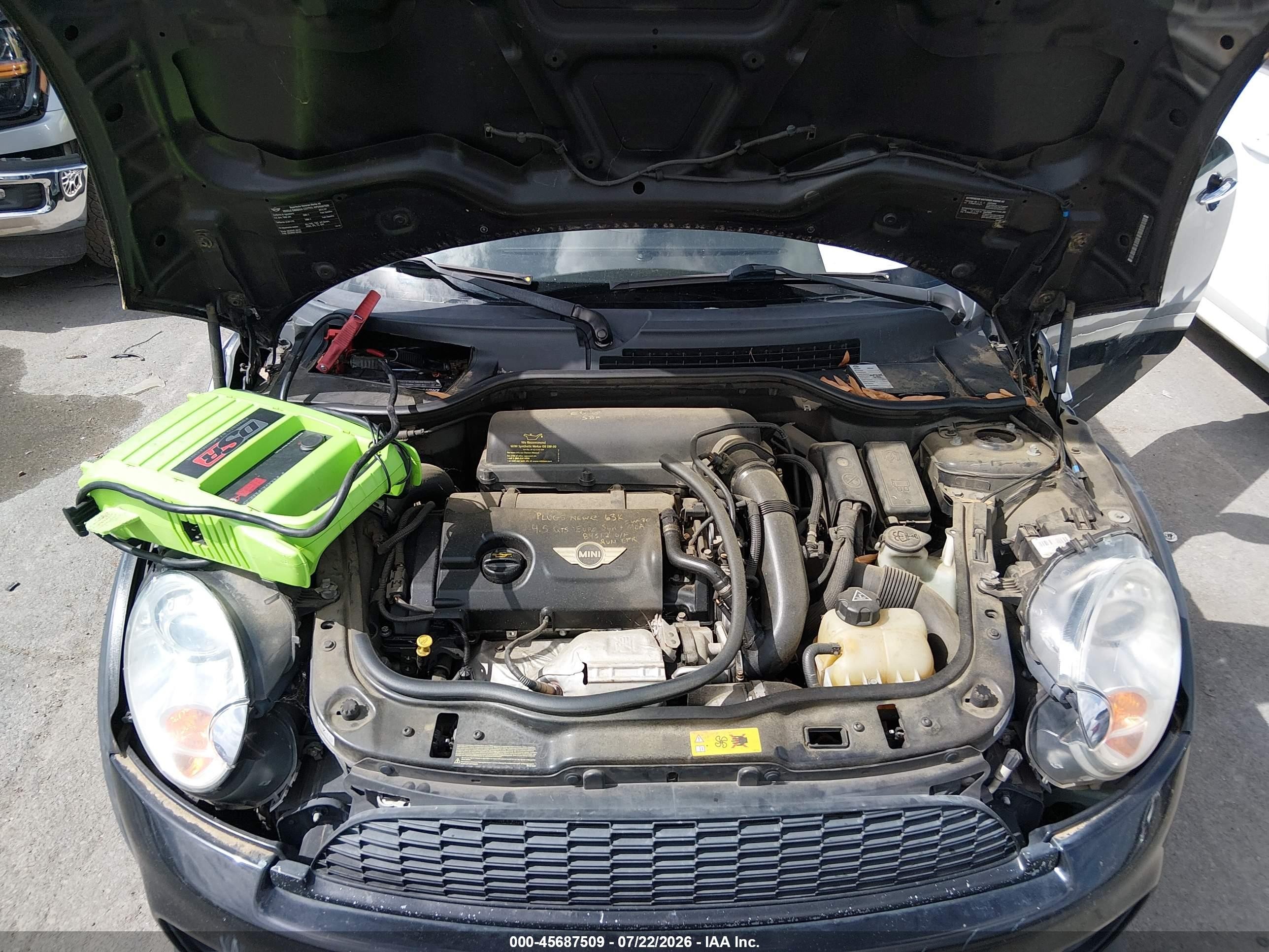 2012 Mini Cooper S   Черный vin: WMWSV3C52CTY29798