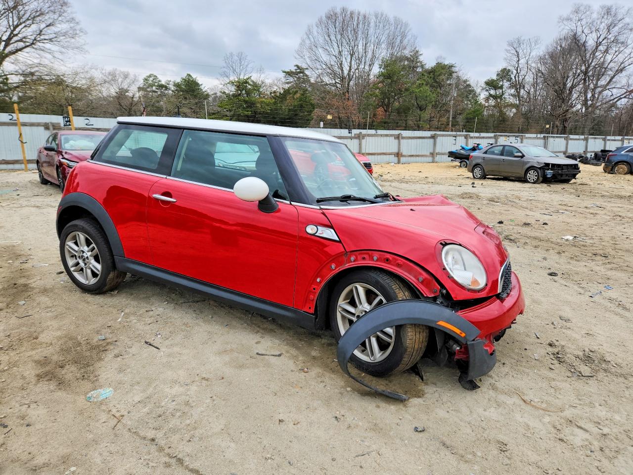 2011 Mini Cooper S Red vin: WMWSV3C53BTY23121
