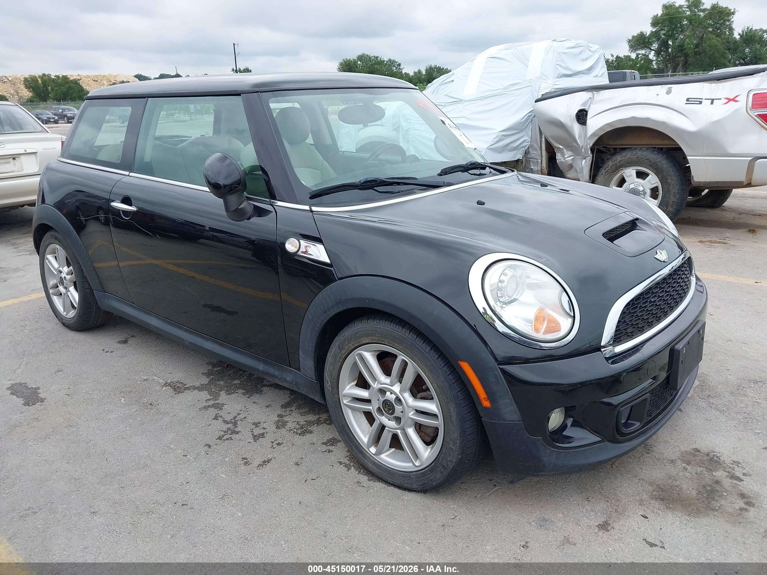 2012 Mini Cooper S   Black vin: WMWSV3C53CTY17112