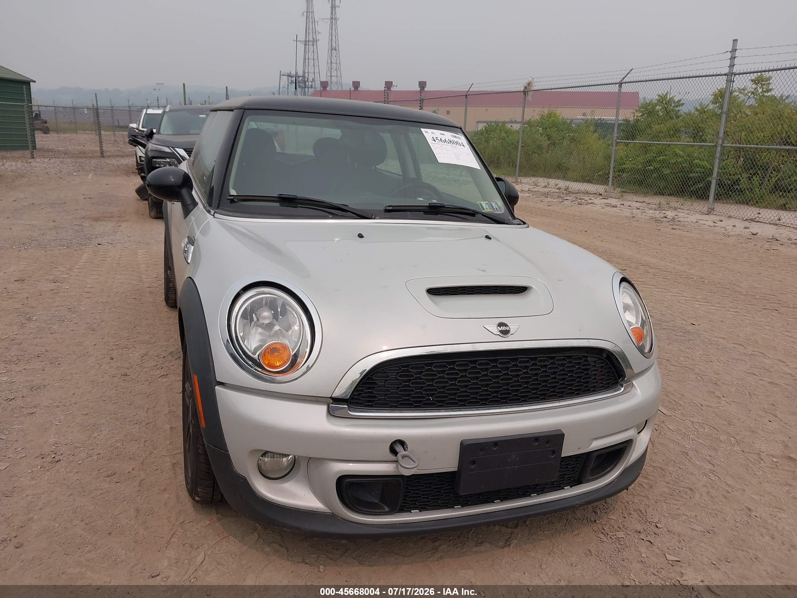 2013 Mini Hardtop Cooper S Silver vin: WMWSV3C53DT478482