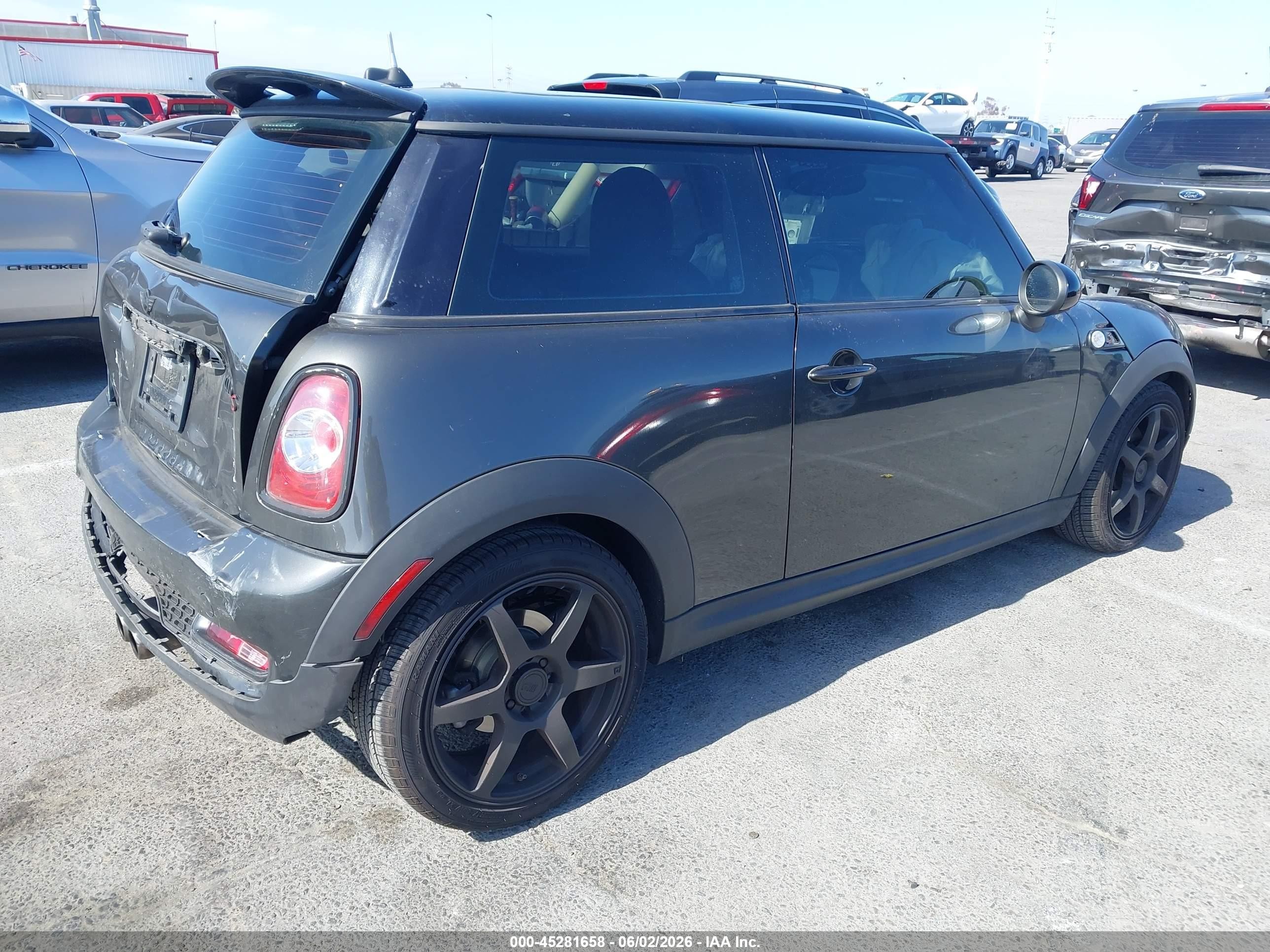 2013 Mini Hardtop Cooper S Gray vin: WMWSV3C54DT392789