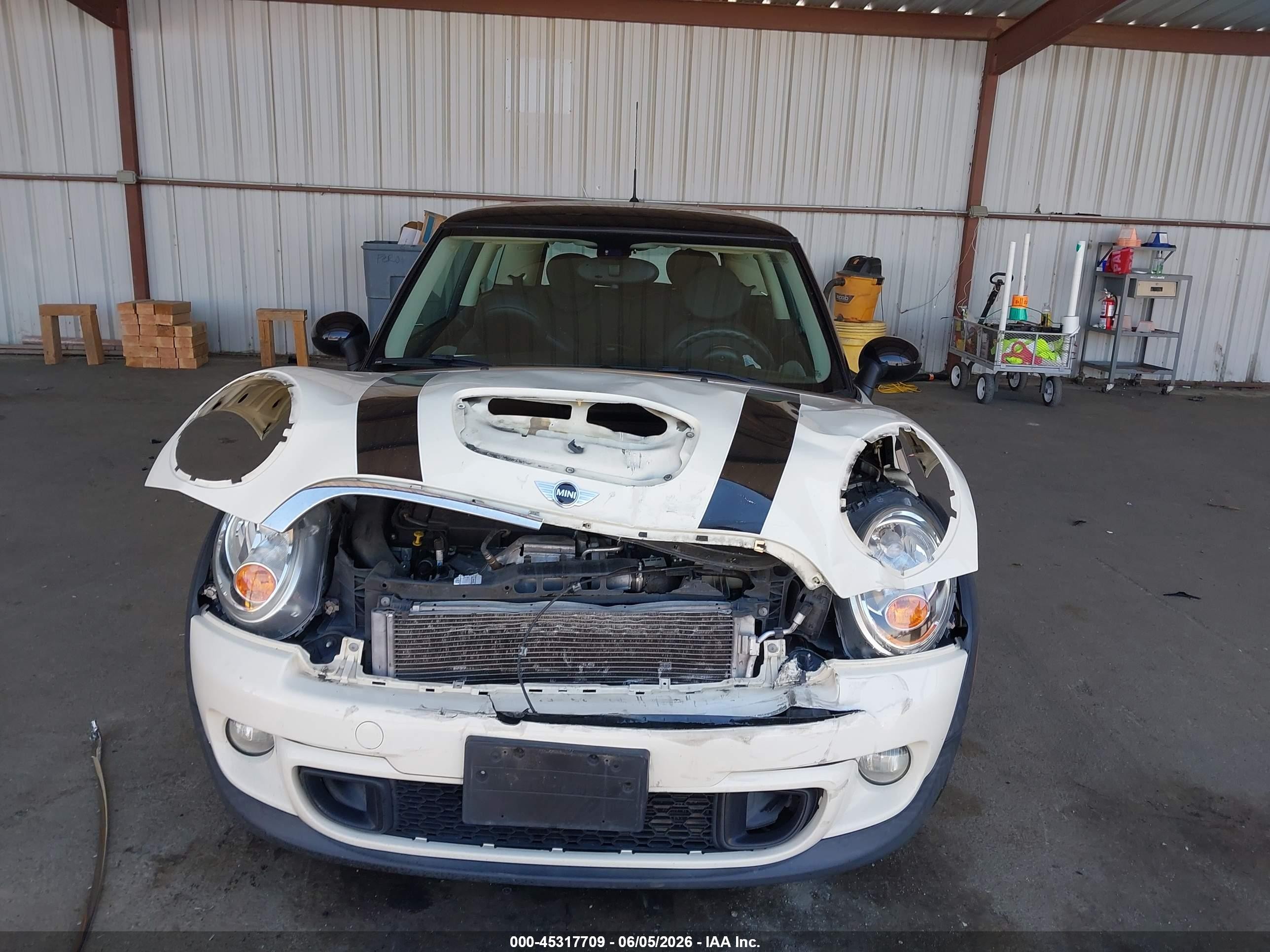2013 Mini Hardtop Cooper S Beige vin: WMWSV3C54DT393215