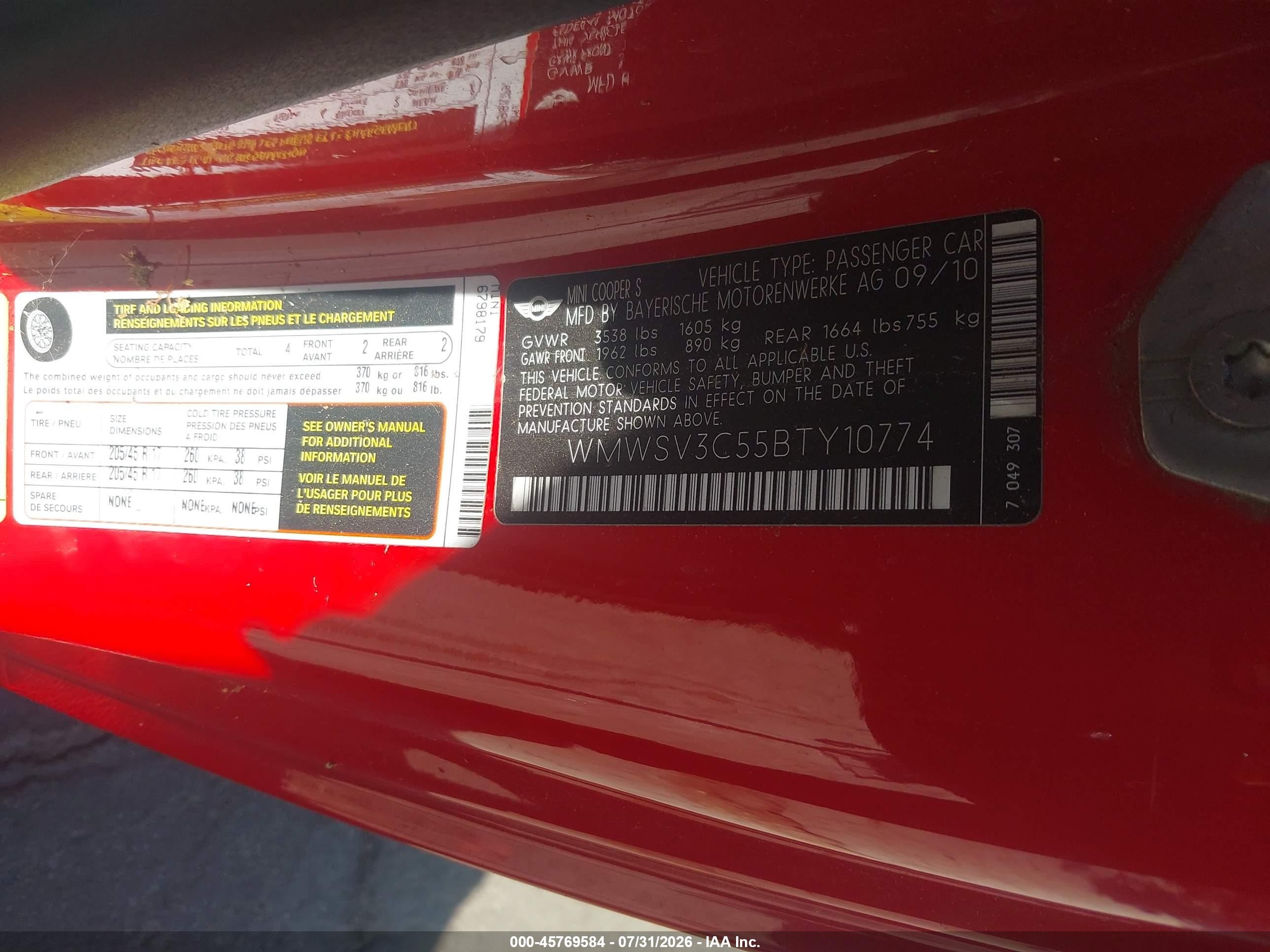 2011 Mini Cooper S   Red vin: WMWSV3C55BTY10774