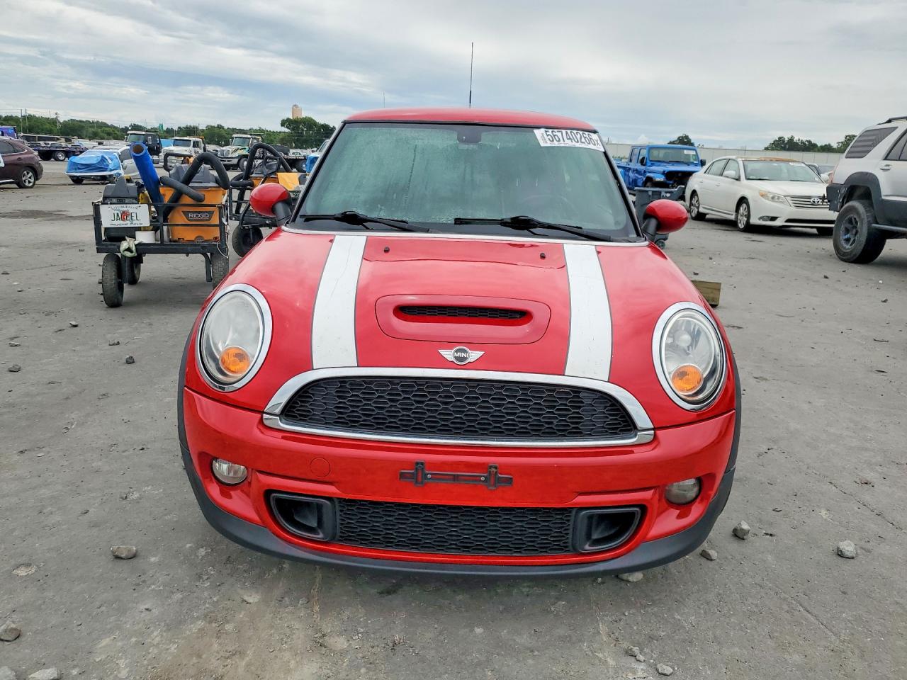 2011 Mini Cooper S Красный vin: WMWSV3C55BTY11813