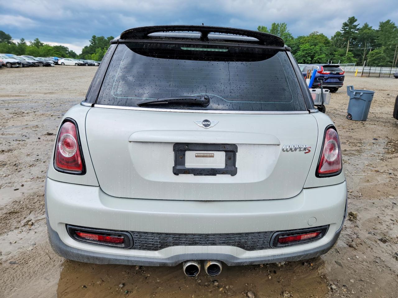 2011 Mini Cooper S Beige vin: WMWSV3C55BTY20091