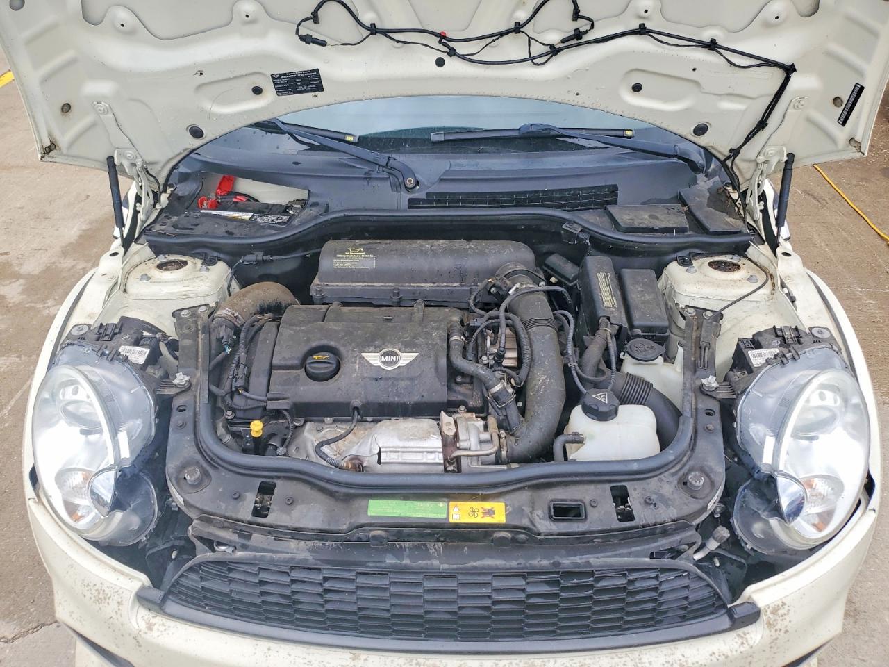 2011 Mini Cooper S Белый vin: WMWSV3C55BTY22293
