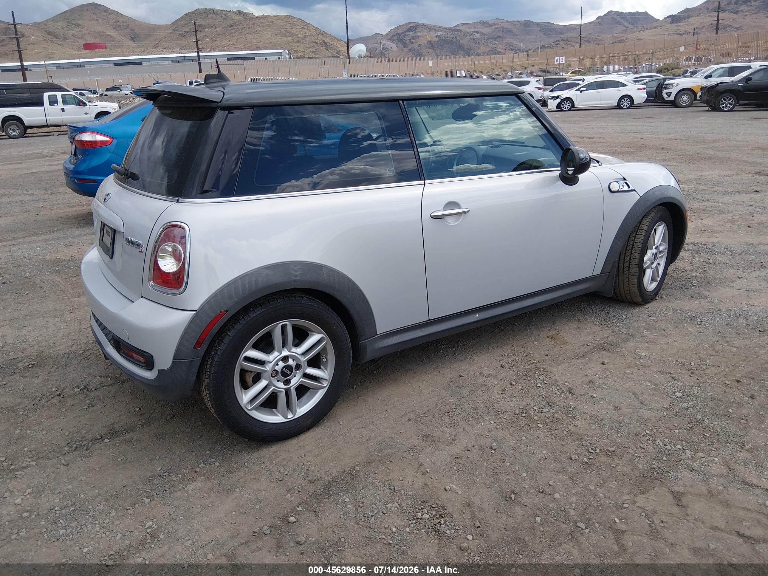 2012 Mini Cooper S   Silver vin: WMWSV3C55CT387597