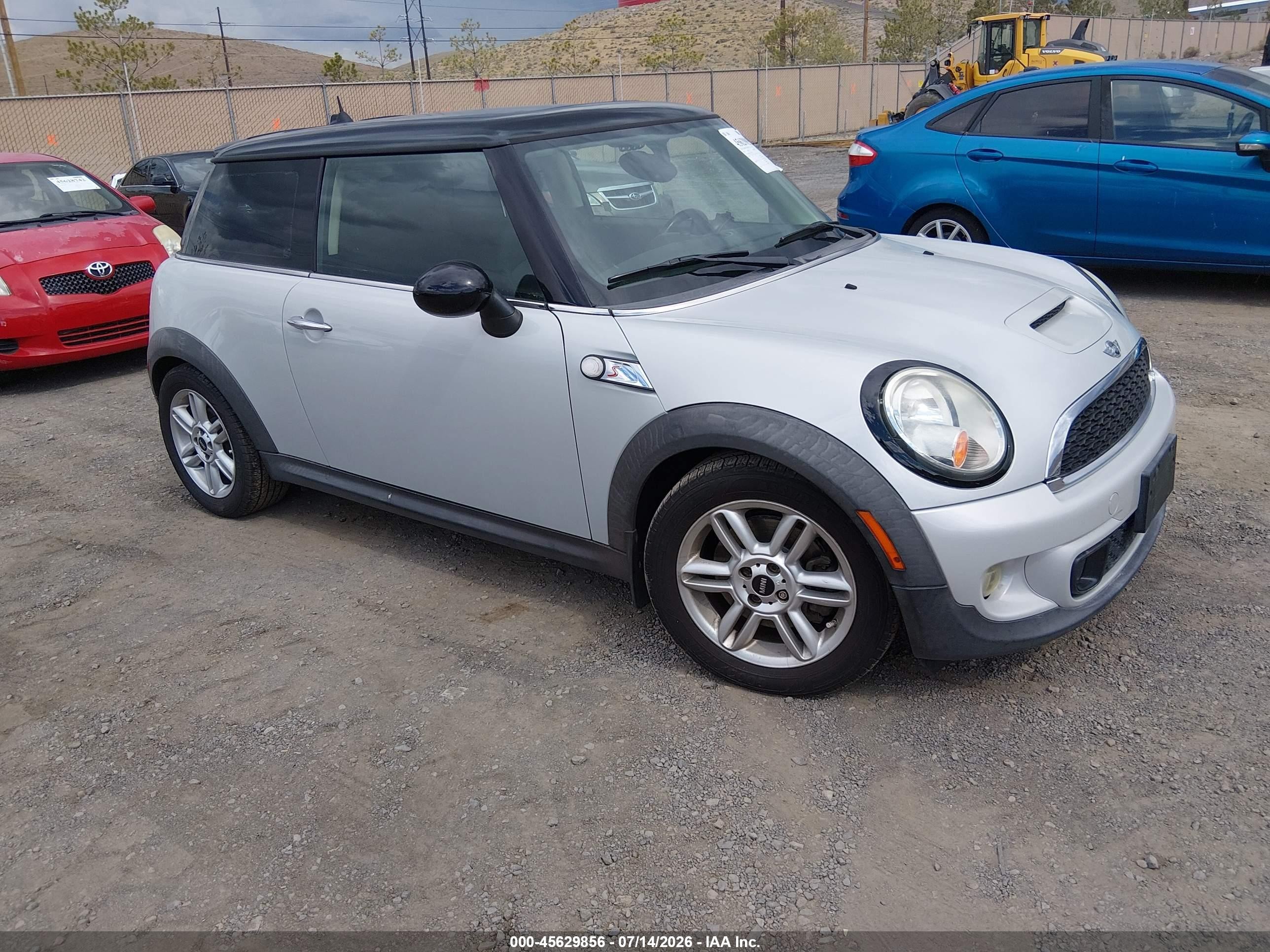 2012 Mini Cooper S   Silver vin: WMWSV3C55CT387597