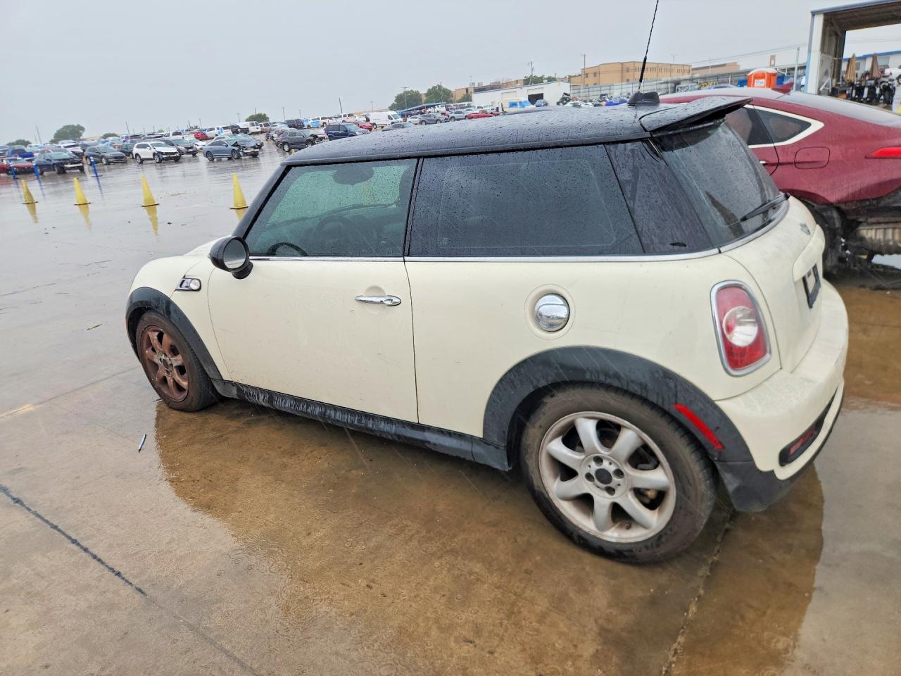 2013 Mini Cooper S Beige vin: WMWSV3C55DT389741