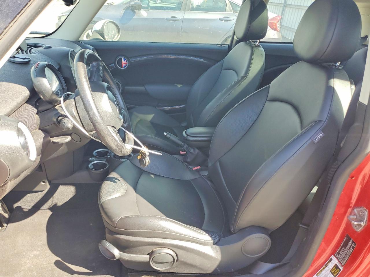 2013 Mini Cooper S Red vin: WMWSV3C55DT394034