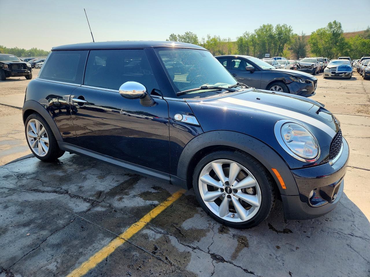 2013 Mini Cooper S Blue vin: WMWSV3C55DT394213